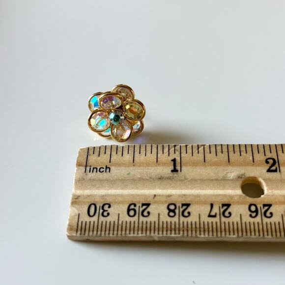 Vintage Austrian Crystal Floral Cluster Earrings Gold Tone Aurora Borealis - Picture 7 of 10